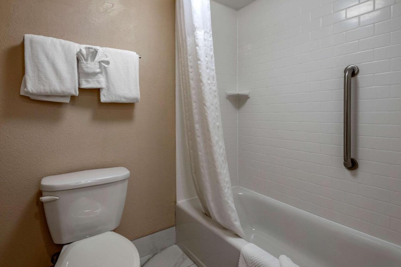 Comfort - Philadelphia Inn 2*